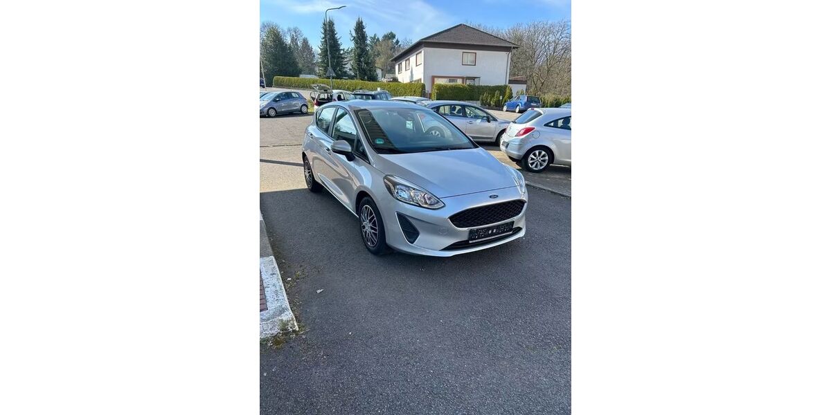 Ford Fiesta 54.000 km 7.300 &euro; Neunkirchen/Wellesweiler 66539