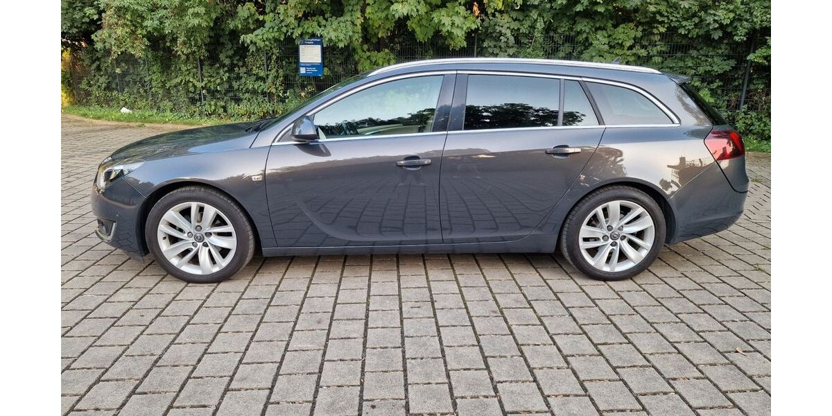 Opel Insignia 294.000 km 5.300 € Braunschweig 38120