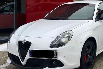 Alfa Romeo Giulietta 63.600 km 14.000 € Menden 58706