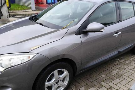 Renault Megane 96.500 km 5.000 € Gummersbach 51645