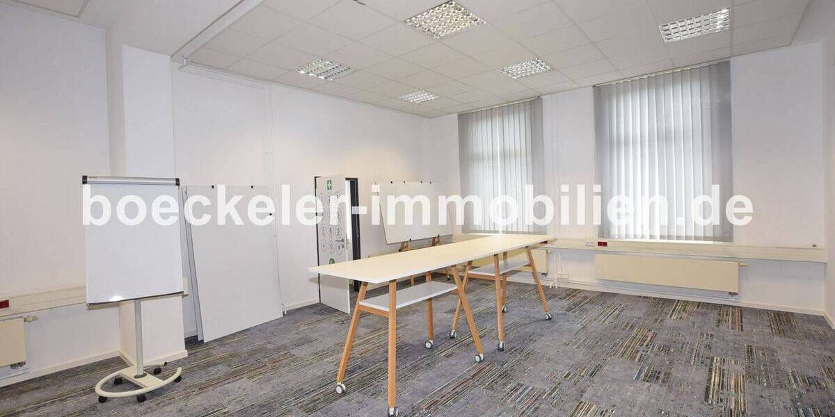 Gewerbeobjekt Schönebeck - 5 Zimmer, 484 m&sup2;, 2.915&euro; | Angebot:26929895