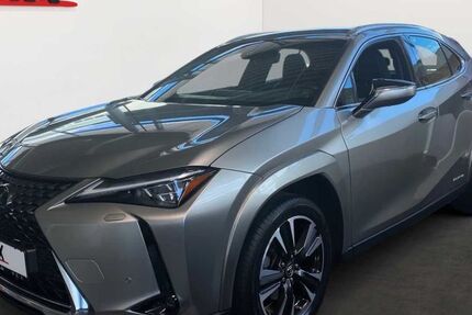 Lexus UX 47.457 km 33.330 &euro; Frankfurt 60314