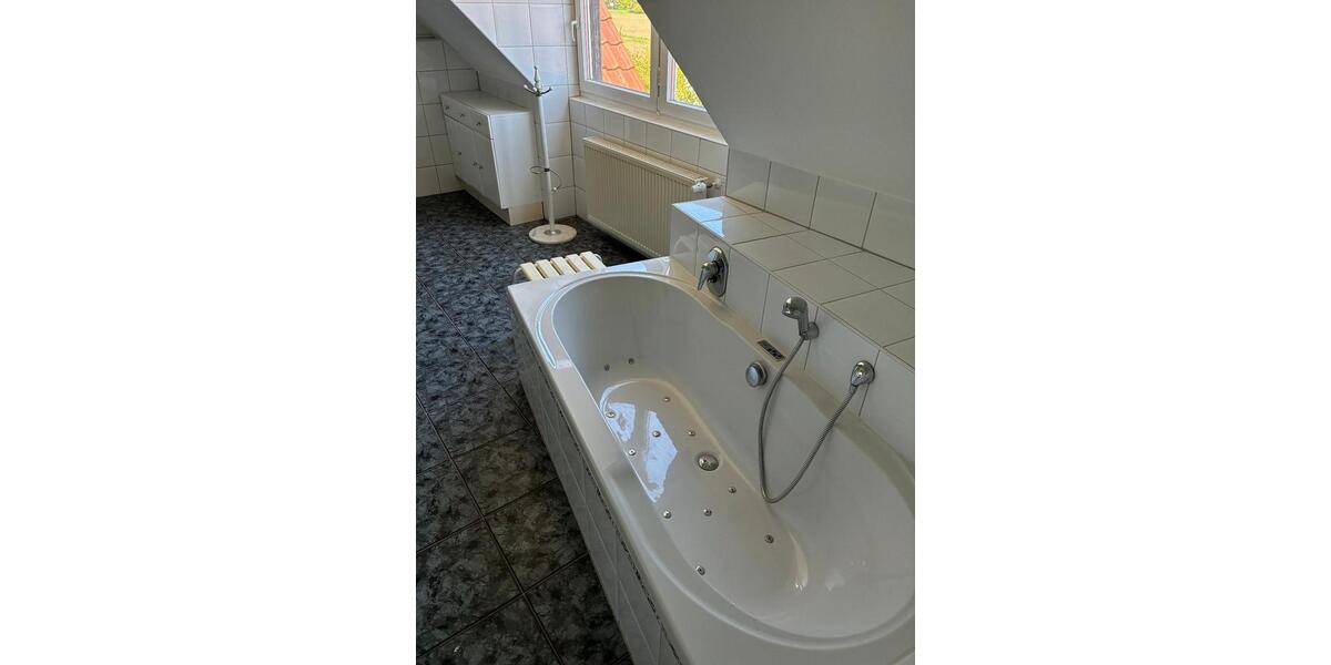 Doppelhaushälfte Quakenbrück - 7 Zimmer, 195 m&sup2;, 1.400&euro; | Angebot:26335855