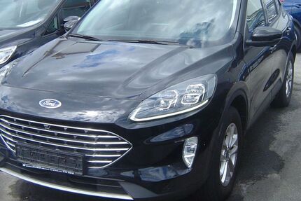Ford Kuga 62.900 km 23.390 &euro; Außernzell 94532