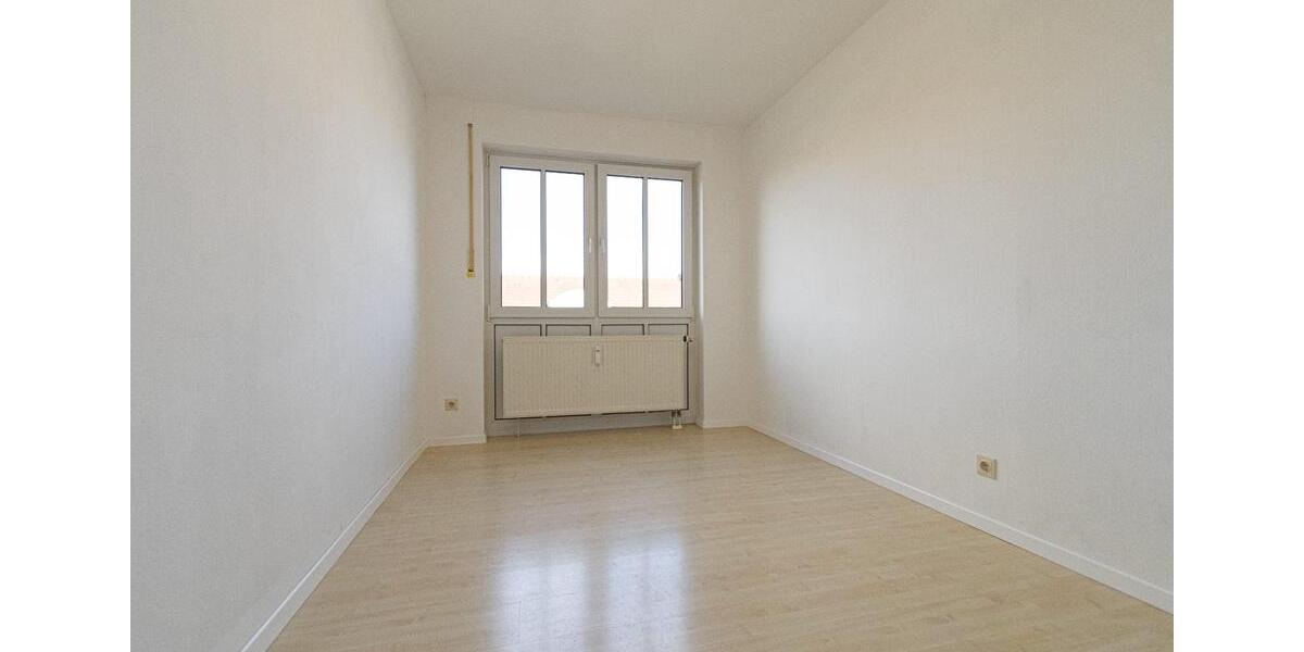 Einfamilienhaus Neutraubling - 3 Zimmer, 62 m&sup2;, 740&euro; | Angebot:25467562