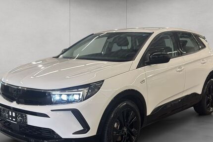 Opel Grandland (X) 10.286 km 23.950 &euro; Hanau 63452