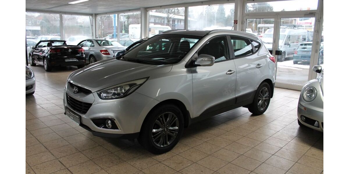 Hyundai ix35 46.657 km 13.990 &euro; Bad Oldesloe 23843