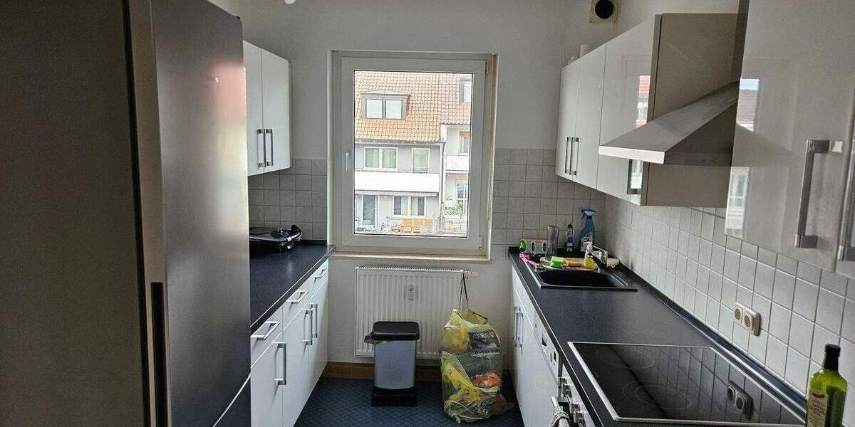 Zimmer Schweinfurt Hochfeld-Steinberg - 3 Zimmer, 95 m&sup2;, 900&euro; | Angebot:25774920