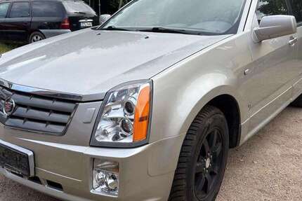Cadillac SRX 222.000 km 3.000 &euro; Schönberg 08393