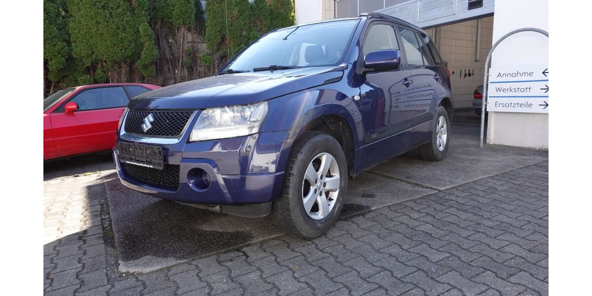 Suzuki Grand Vitara 228.500 km 1.950 &euro; Mallersdorf-Pfaffenberg 84066