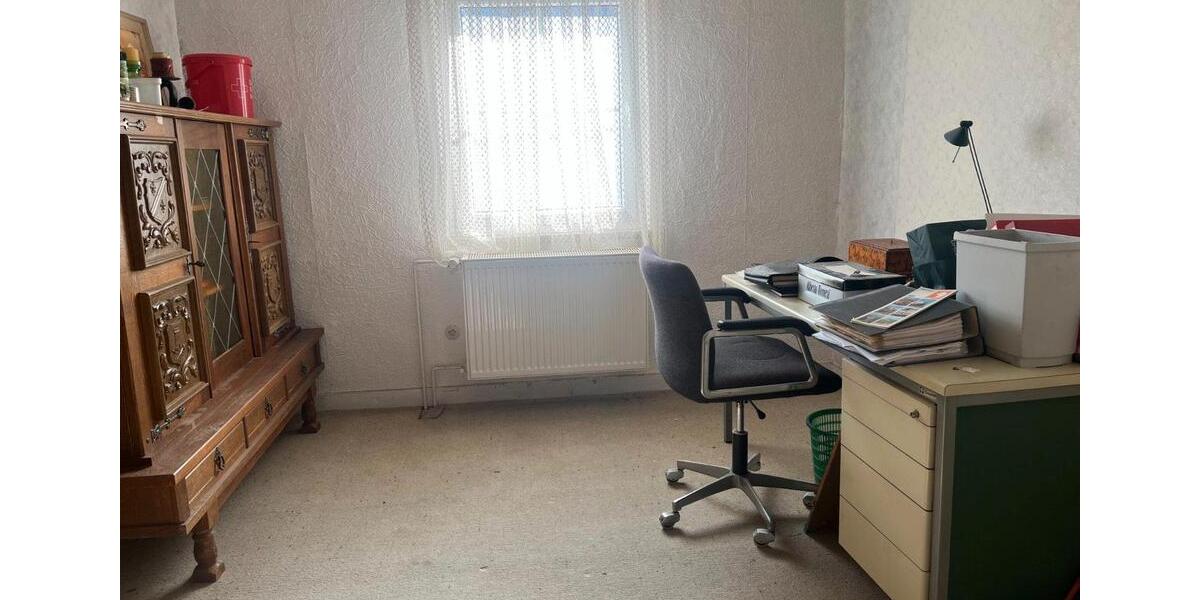 Einfamilienhaus Burghaun - 5 Zimmer, 180 m&sup2;, 149.000&euro; | Angebot:27054032