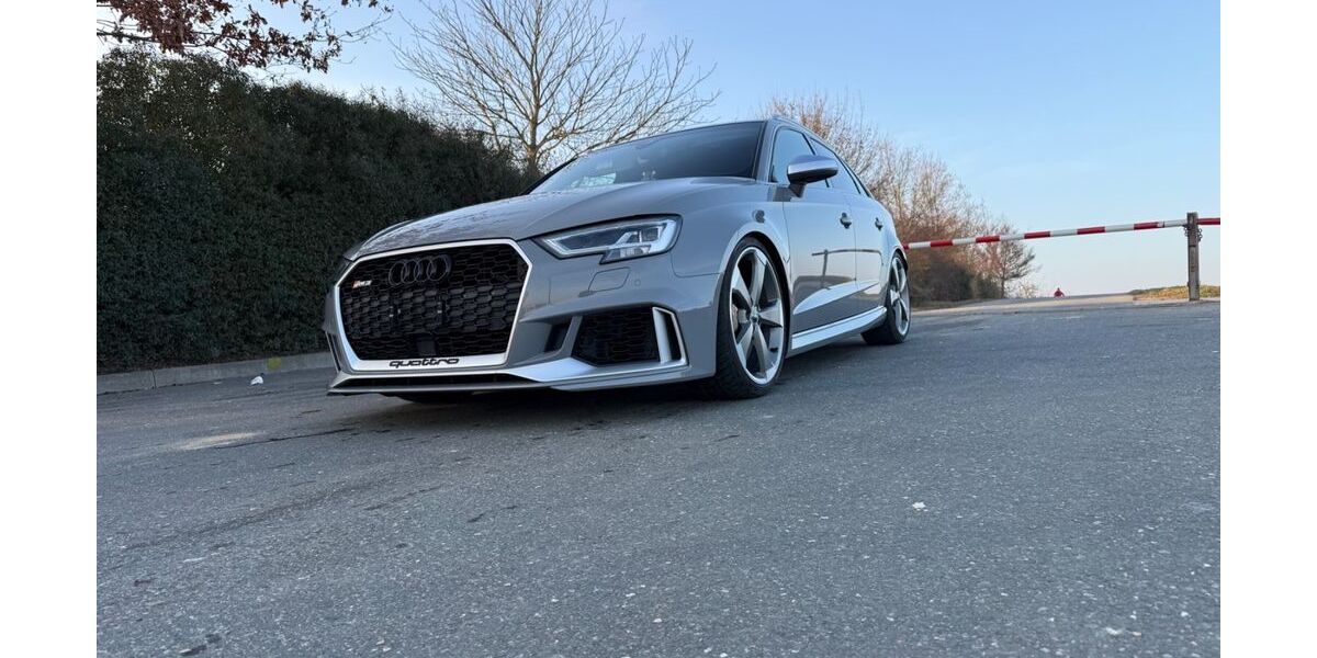 Audi RS3 65.000 km 45.599 &euro; Schwarzach am Main 97359