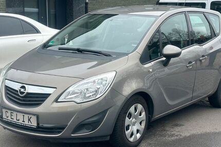 Opel Meriva 141.000 km 4.880 &euro; Duisburg 47138