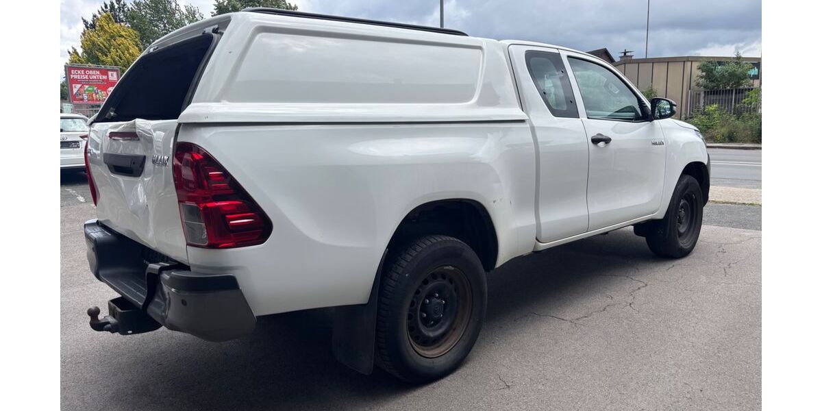 Toyota Hilux 226.300 km 16.990 &euro; Essen 45356