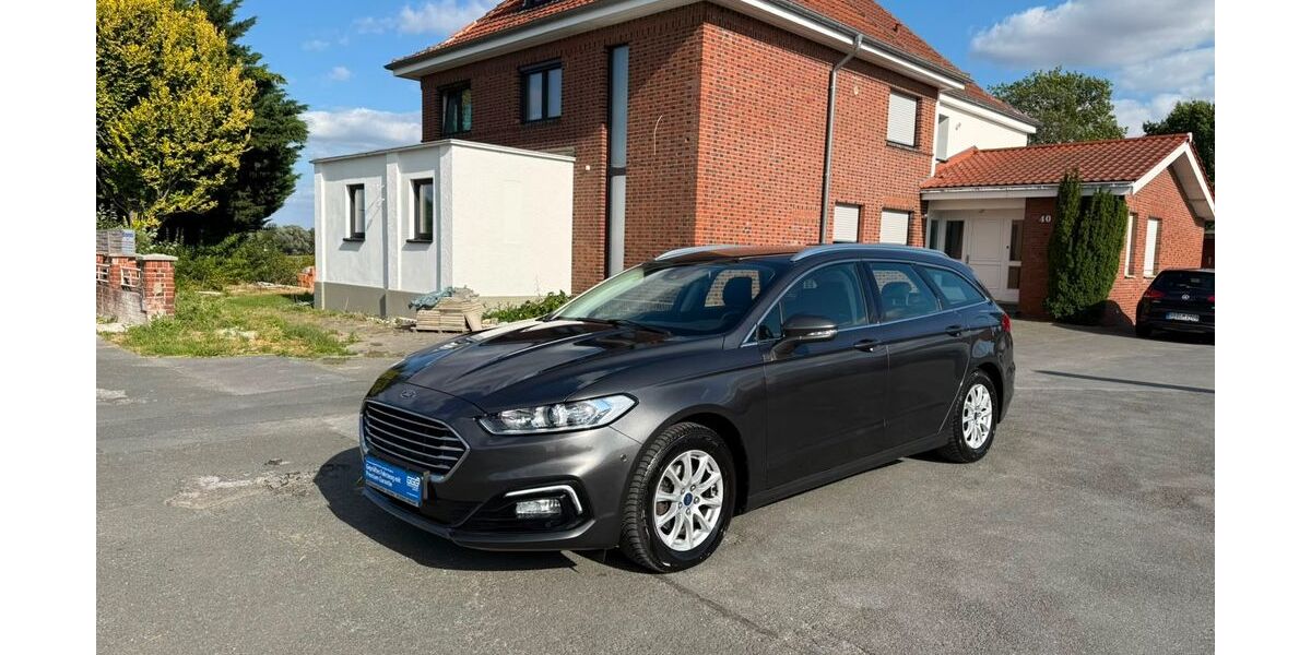 Ford Mondeo 125.000 km 11.900 &euro; Erwitte 59597