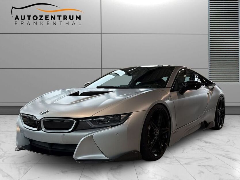 i8