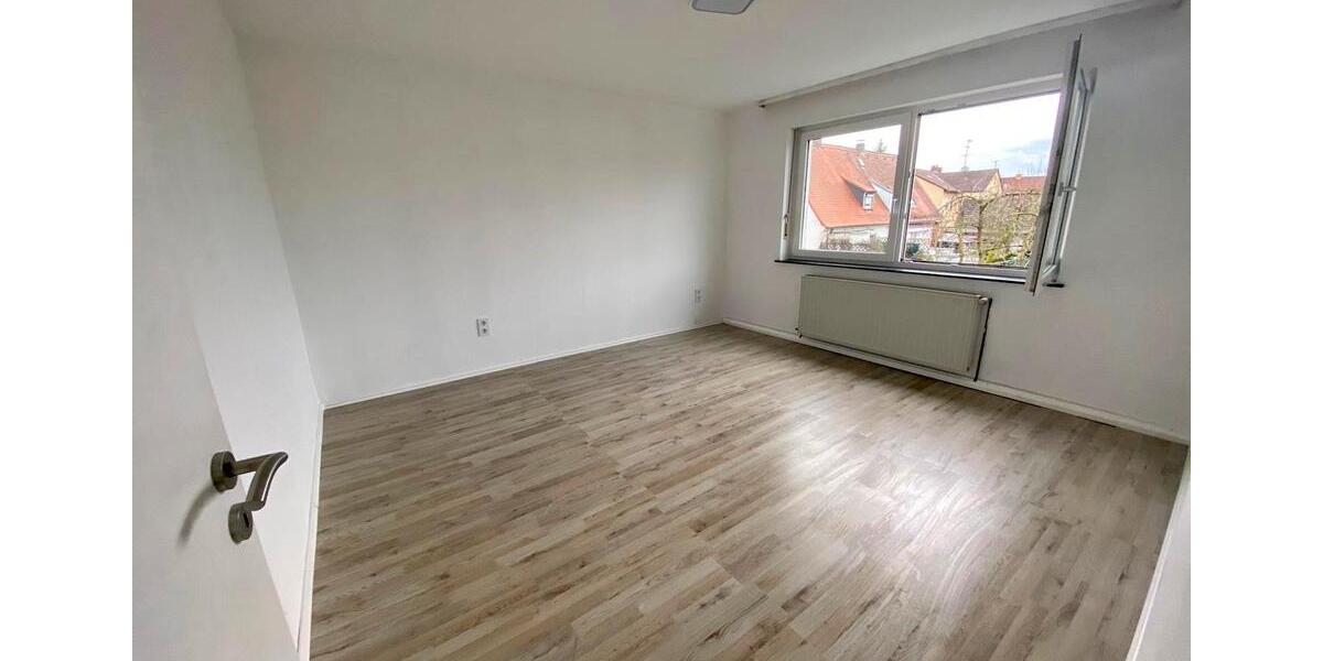 Etagenwohnung Karlstadt - 3 Zimmer, 85 m&sup2;, 950&euro; | Angebot:25900587