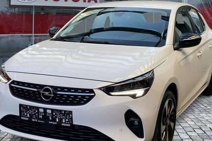 Opel Corsa 21.956 km 13.990 &euro; München 81673