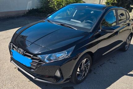 Hyundai i20 10.229 km 15.000 &euro; Weißenburg 91781