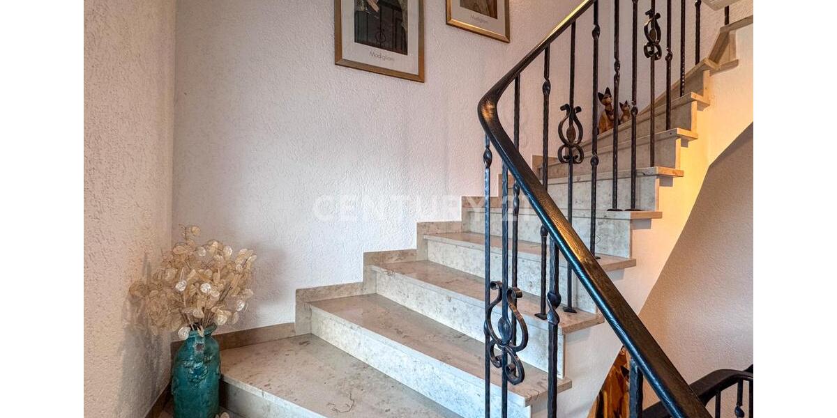 Etagenwohnung Bad Staffelstein - 4 Zimmer, 120 m&sup2;, 790&euro; | Angebot:25432019