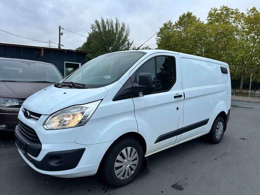 Ford Transit Custom 230.000 km 9.999 € Frankfurt am Main 60486