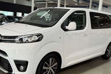 Toyota Proace 121.975 km 24.900 &euro; Hamburg 20537