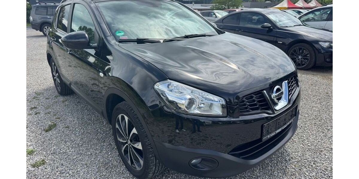 Nissan Qashqai 153.000 km 5.490 &euro; Schwenningen 78056
