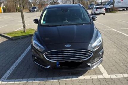 Ford S-Max 242.700 km 9.990 &euro; Berlin 12487