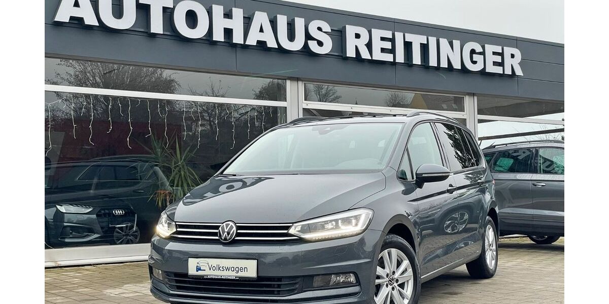 VW Touran 89.200 km 27.900 &euro; Treffelstein 93492