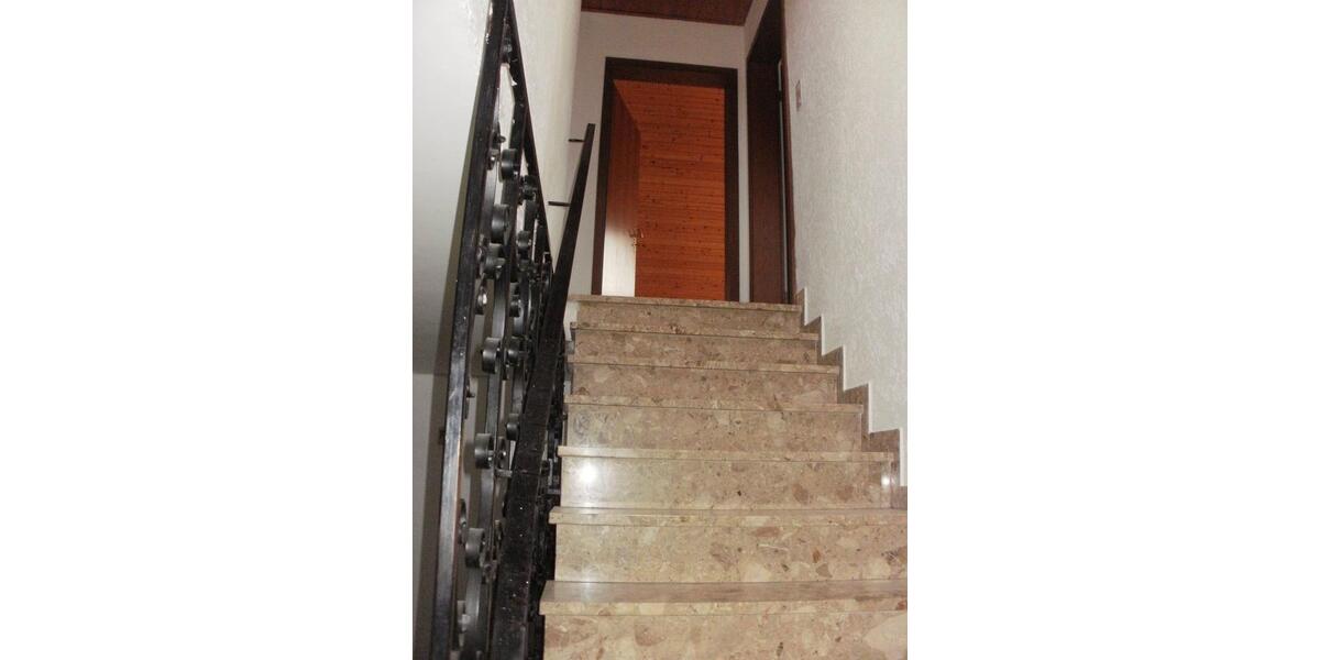 Mehrfamilienhaus, Wohnhaus Freiensteinau - 12 Zimmer, 240 m&sup2;, 265.000&euro; | Angebot:26687871