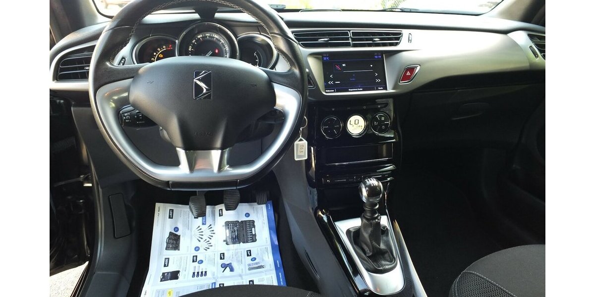 DS Automobiles DS3 WM 2026: SO CHIC KLIMAAUTOMATIK 138.915 km 6.204 &euro; Köln 50858