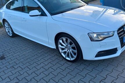 Audi A5 180.000 km 17.000 &euro; Fürth 90765