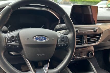 Ford Focus 99.800 km 14.600 &euro; Obersulm 74182