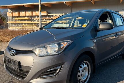 Hyundai i20 135.000 km 3.490 &euro; Bad Fallingbostel (OT Dorfmark) 29683