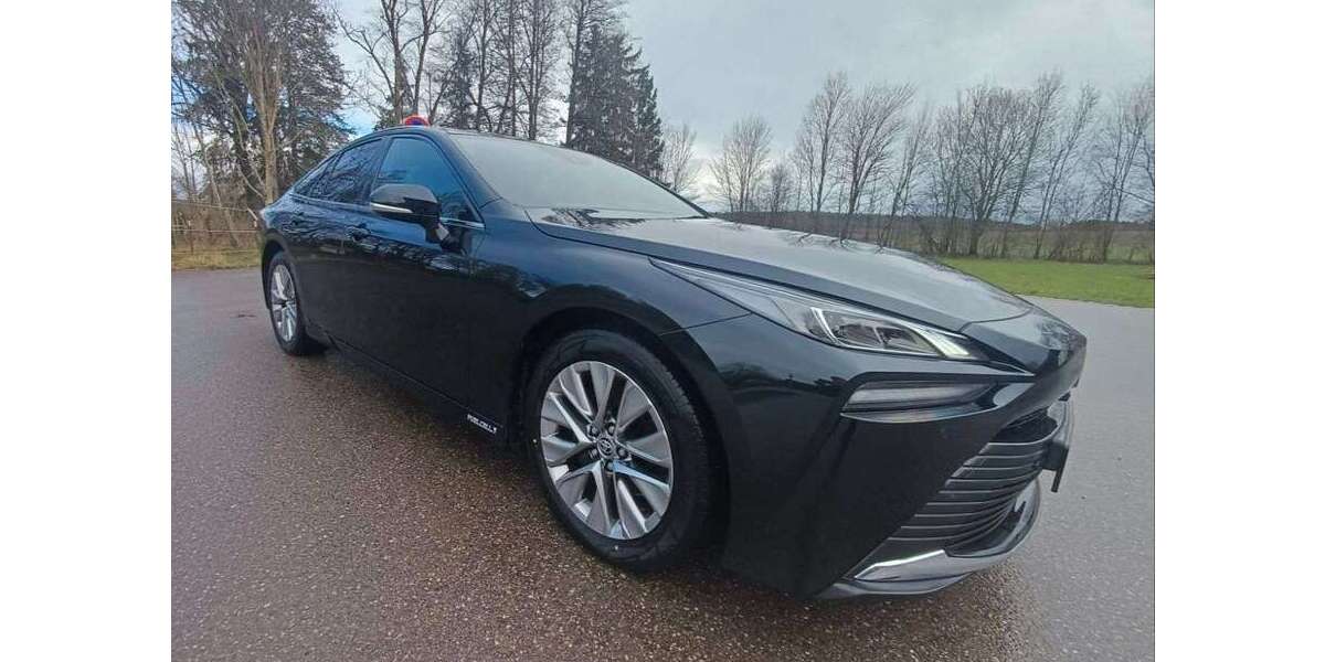 Toyota Mirai 11.000 km 19.990 &euro; Fürstenfeldbruck 82256