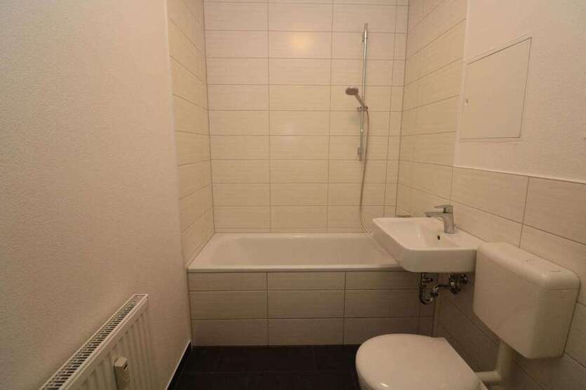 Wohnung zum Mieten in Freiberg 379 € 55.22 m²