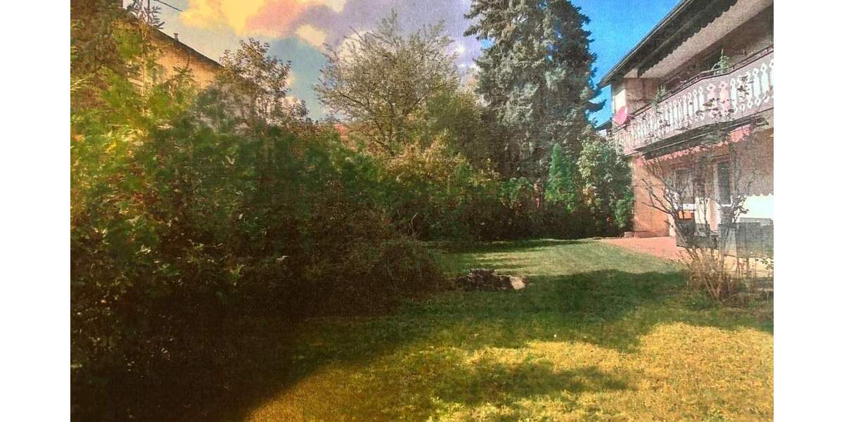 Ruhig und sonnig gelegenes 2-Familienhaus in Würzburg-Heidingsfeld zimmer