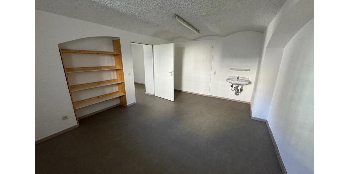 Gewerbeobjekt Regensburg Brandlberg - 430&euro; | Angebot:26356124