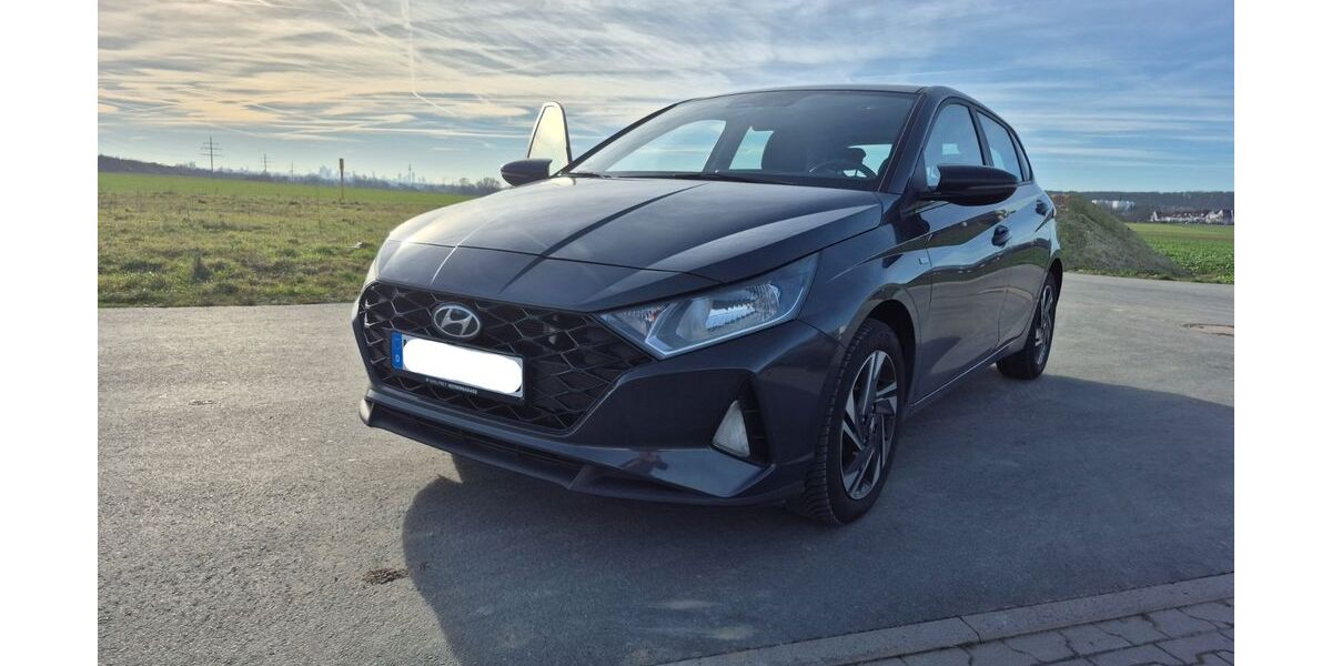 Hyundai i20 37.000 km 15.900 &euro; Königstein 61462