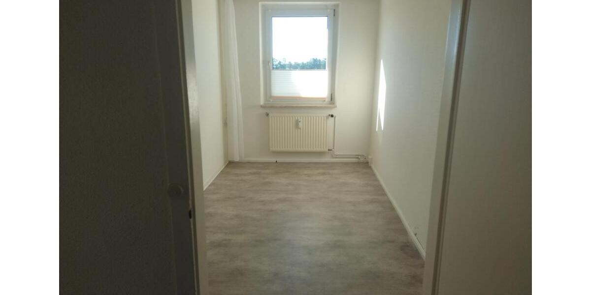 Etagenwohnung Perleberg - 4 Zimmer, 72 m&sup2;, 395&euro; | Angebot:23396629