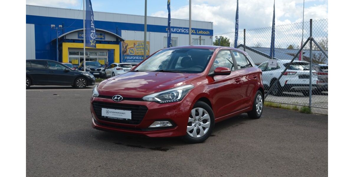 Hyundai i20 69.950 km 9.790 &euro; Lebach 66822