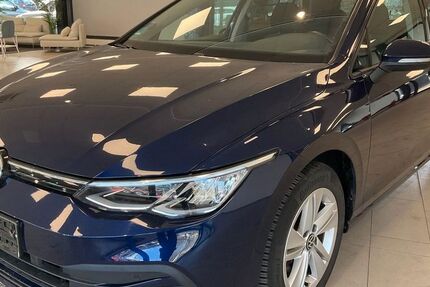 VW Golf 52.722 km 18.777 &euro; Frankfurt am Main 60316