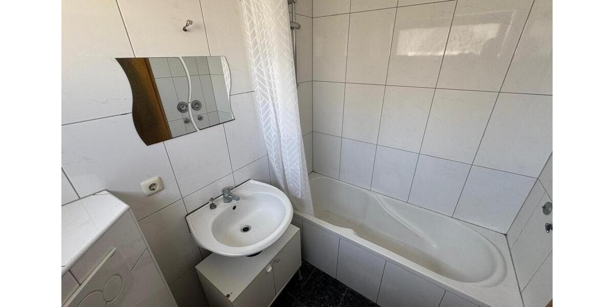 Erdgeschoßwohnung Sachsenheim - 1 Zimmer, 43 m&sup2;, 650&euro; | Angebot:26676211