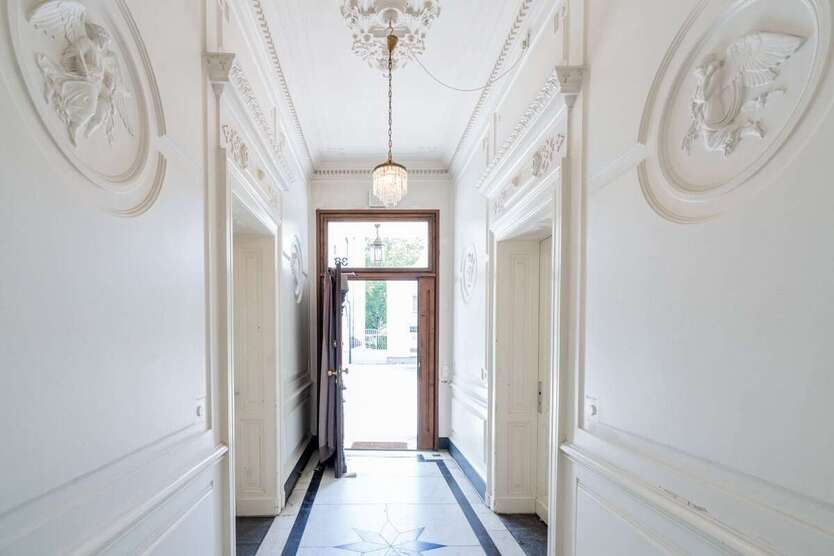 Haus zum Kaufen in Rheinberg 1.399.000 € 358 m² 14 zimmer