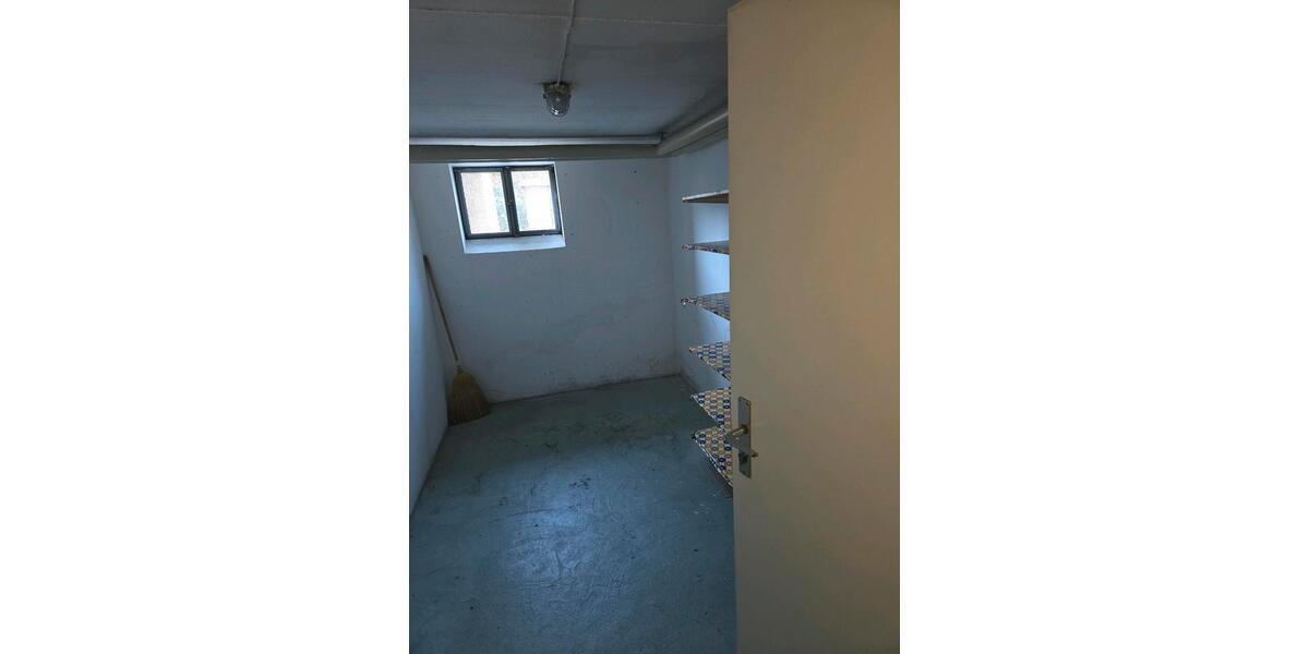 Erdgeschoßwohnung Bad Windsheim - 3 Zimmer, 75 m&sup2;, 1.000&euro; | Angebot:26286999