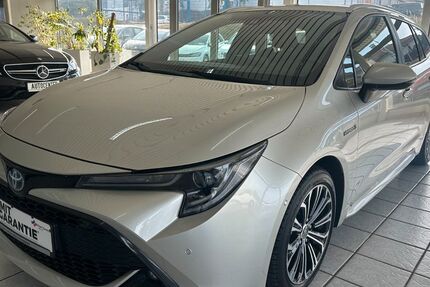 Toyota Corolla 50.826 km 21.499 &euro; Kesselsdorf 01723