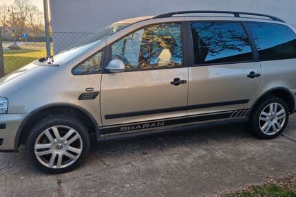 VW Sharan 261.000 km 3.100 &euro; Rothenklempenow 17321