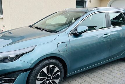 Kia ceed Sportswagon 80.000 km 16.900 &euro; Bernburg (Saale) 06406