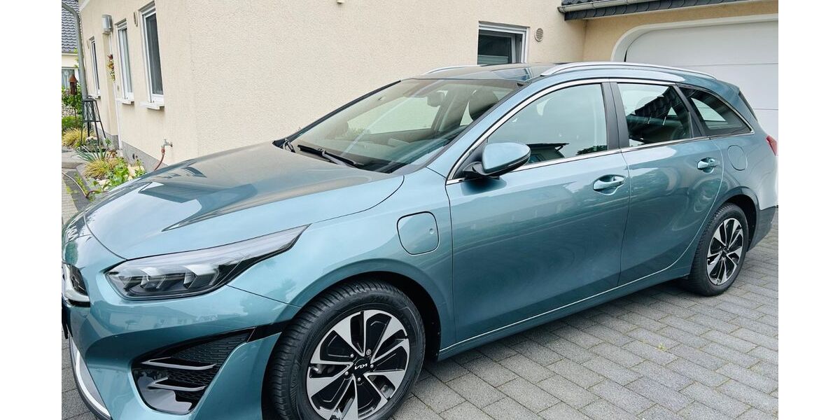 Kia ceed Sportswagon 80.000 km 16.900 &euro; Bernburg (Saale) 06406