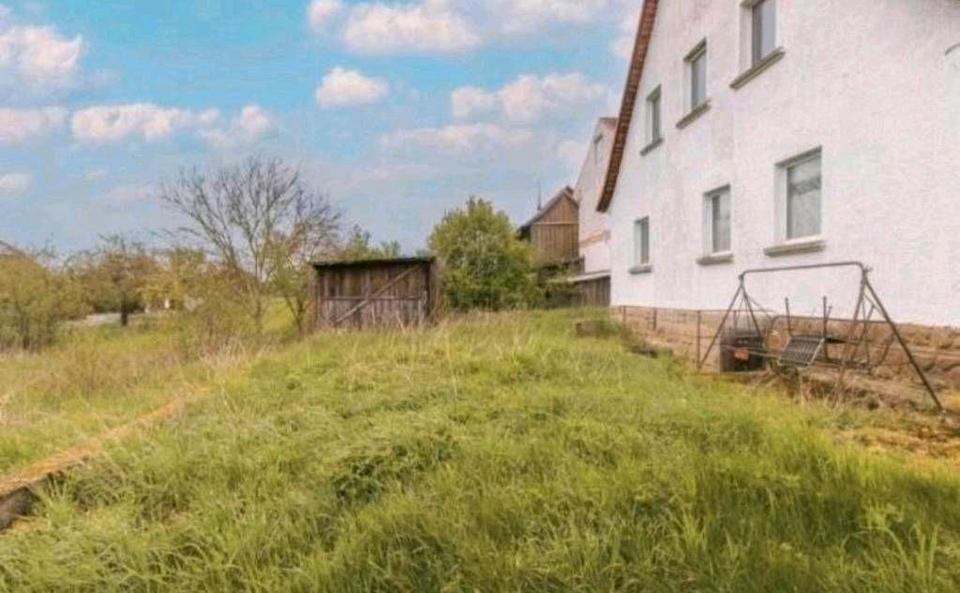 Einfamilienhaus Bad Königshofen im Grabfeld - 8 Zimmer, 196 m&sup2;, 1.150&euro; | Angebot:25725357